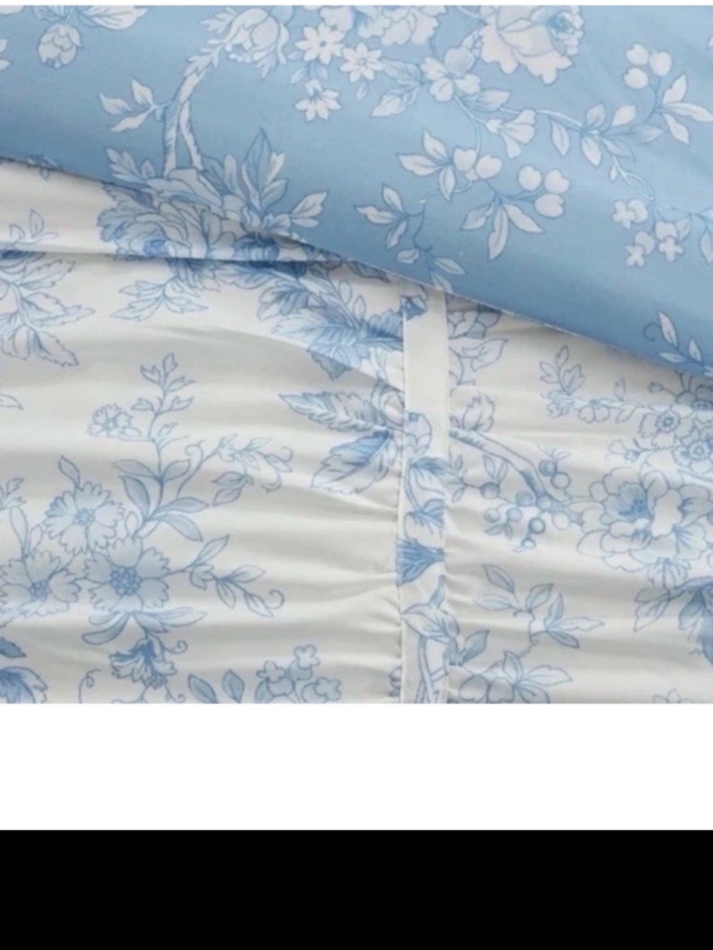 Elegant Blue and White FULL/QUEEN
Comforter ~ Reversible NWT - Picture 7 of 7